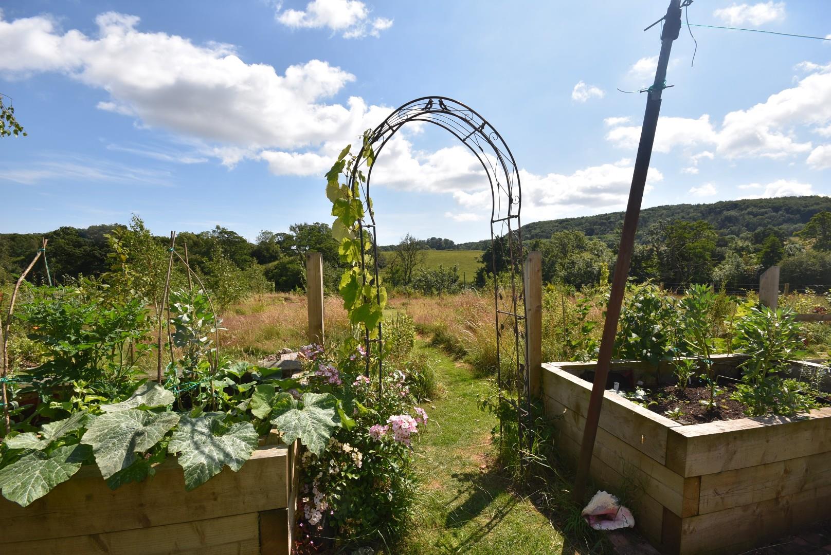 2 Fairleigh, Michaelston-Le-Pit, Dinas Powys, CF64 4HN